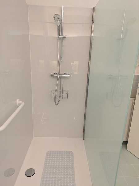 SanCVria - Bart Orlandini, Hasselt | realisatie douche